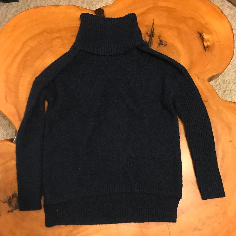 turtleneck sweater